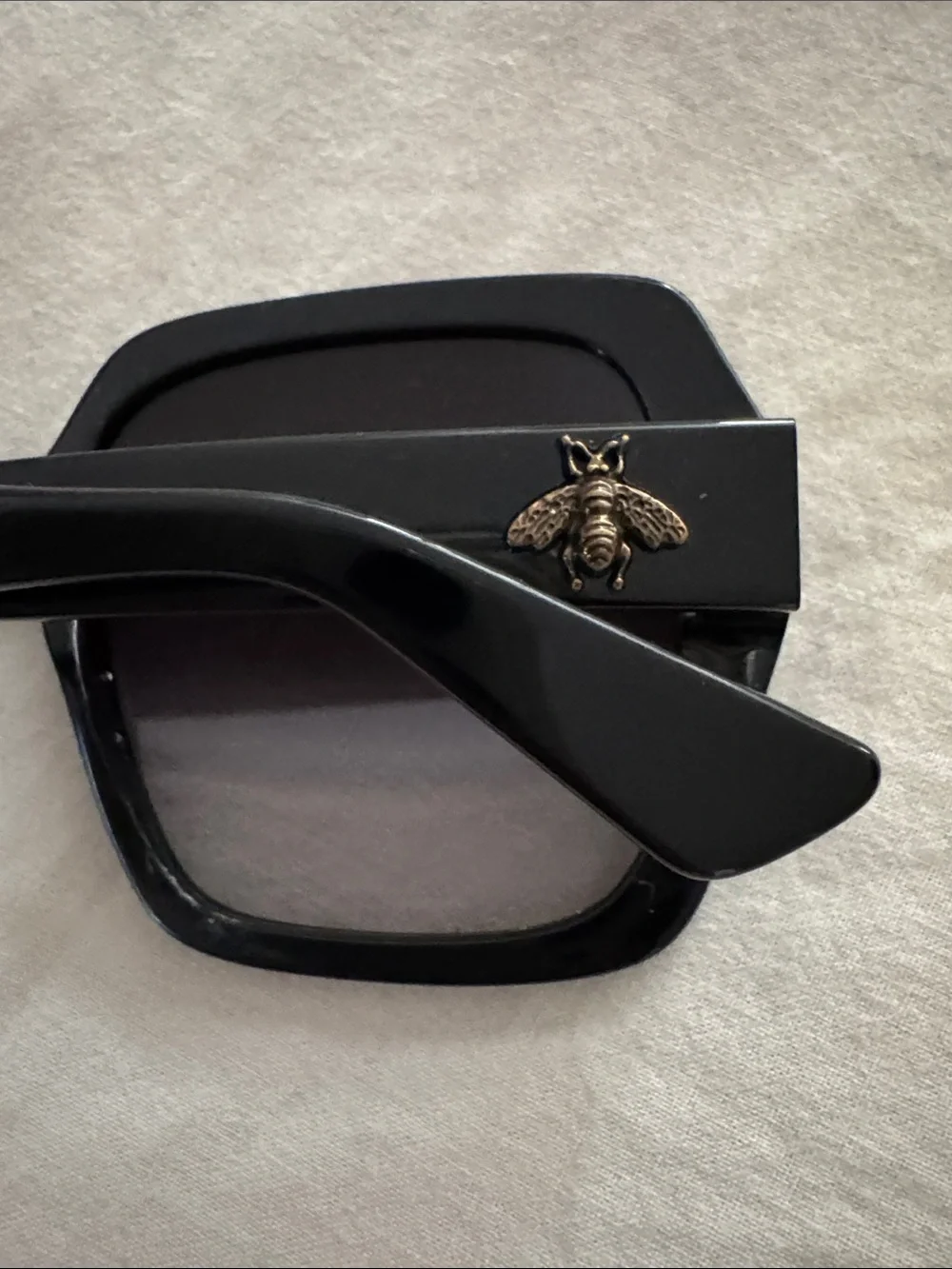 Gucci Black Oversized Square Sunglasses with Branded Pouch
